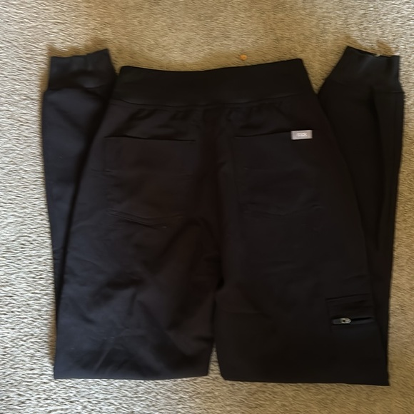 WearFigs Zamora Joggers. Excellent condition. XSS. - Picture 3 of 3